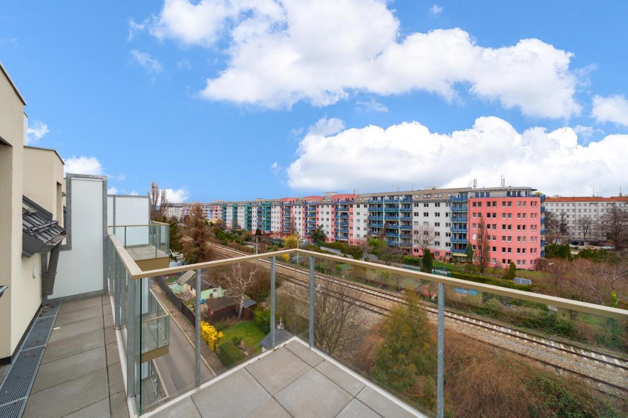 Ding Design Apartments In Brigittenau Wien Exteriör bild